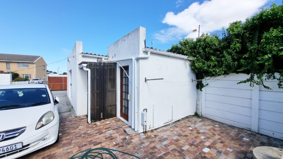 To Let 0 Bedroom Property for Rent in Ferness Estate Western Cape